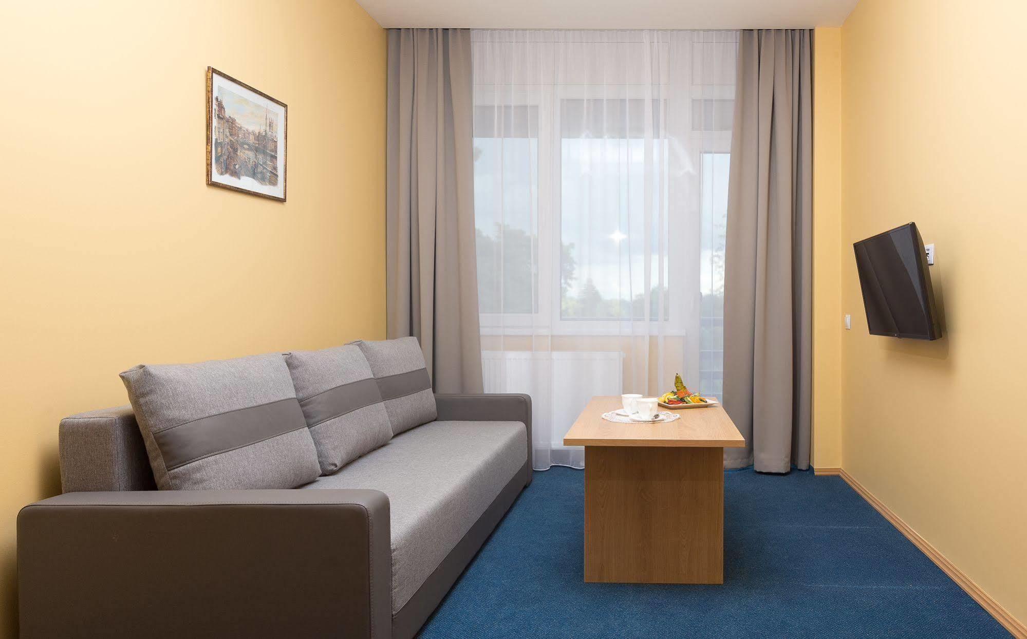 Daina Jurmala Beach Hotel Exterior photo