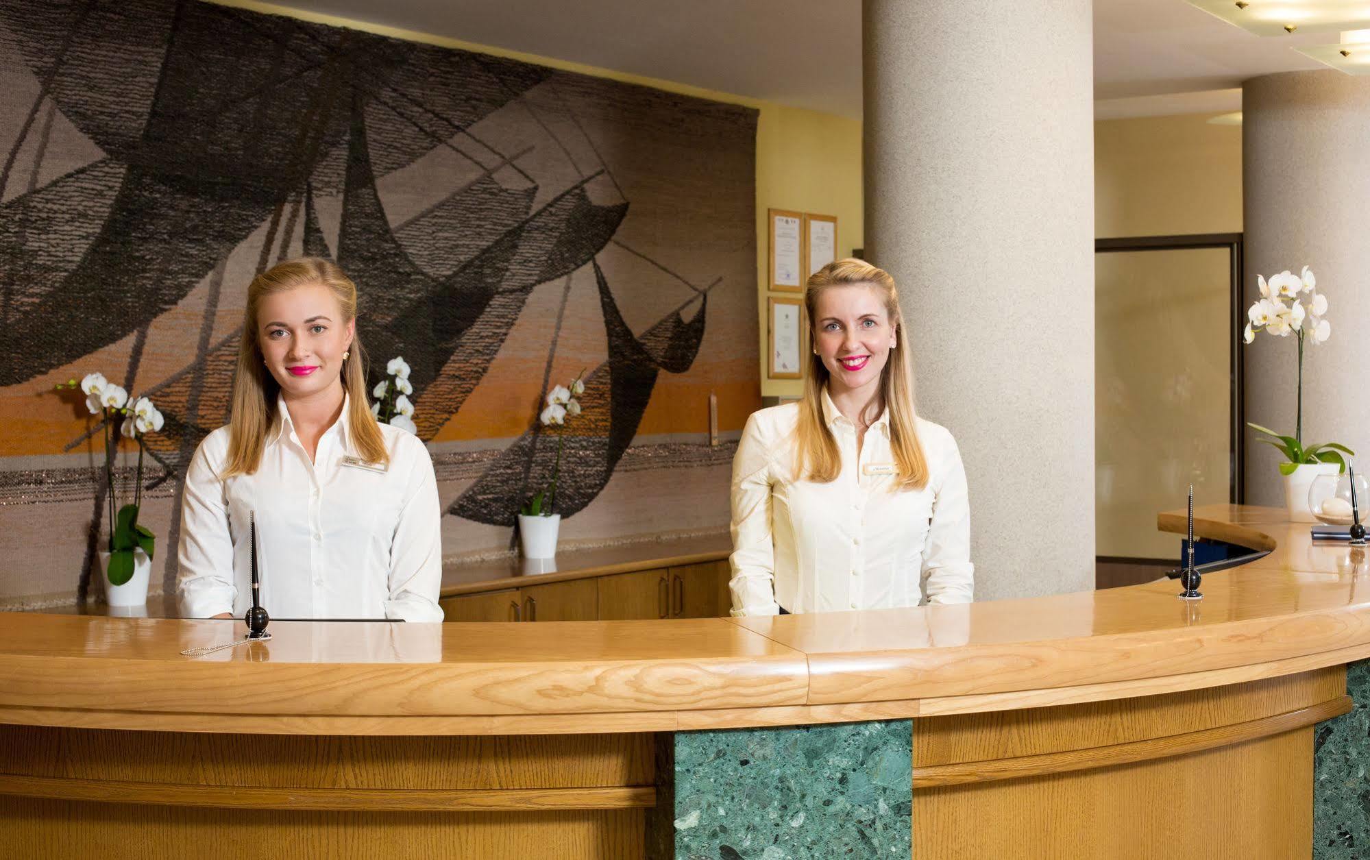 Daina Jurmala Beach Hotel Exterior photo